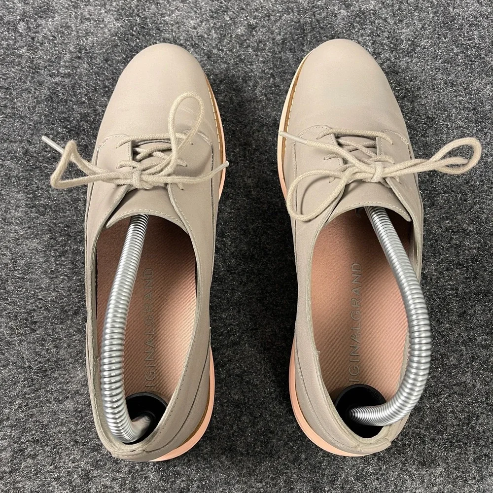 Cole Haan Original Grand Oxford Womens 7.5B Gray Leather Pink Sole Casual W17145